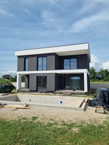 Dom na sprzedaż 180 m² – Pula