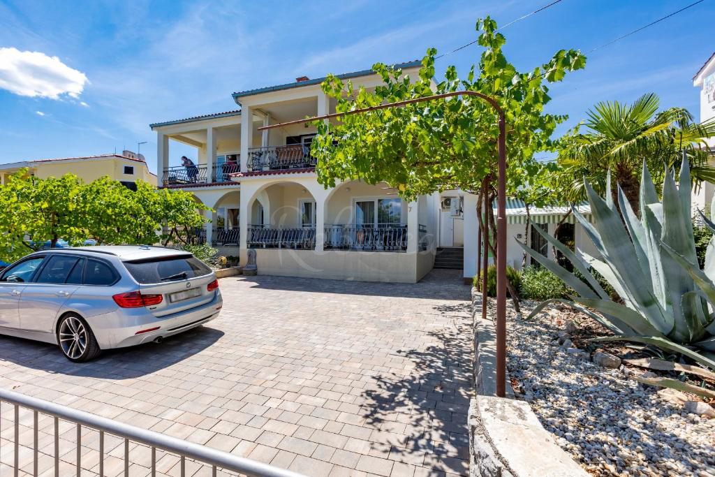 Haus Zu verkaufen -  Malinska