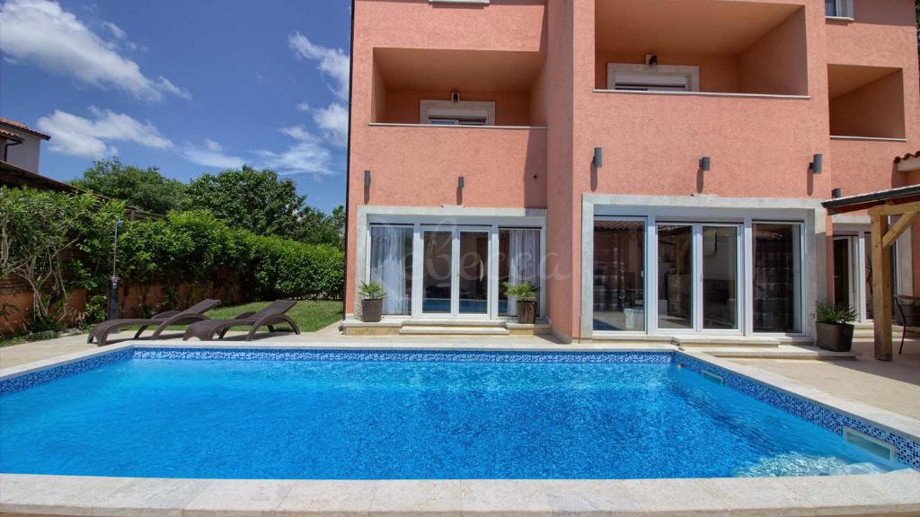 Casa In vendita - Istarska Medulin - foto 1/16