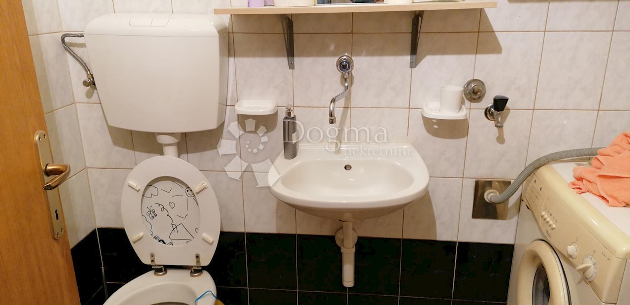 Appartement À vendre - PRIMORSKO-GORANSKA  KASTAV 