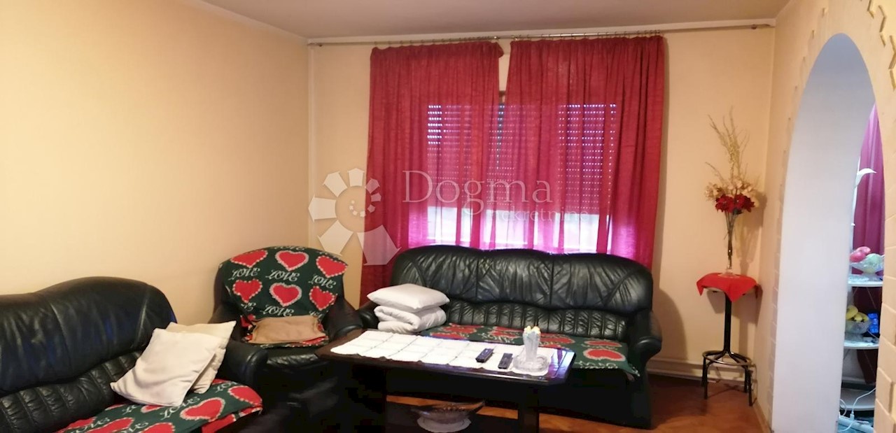 Appartement À vendre - PRIMORSKO-GORANSKA  KASTAV 