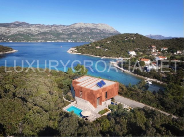 House for sale 400 m² – Žrnovo