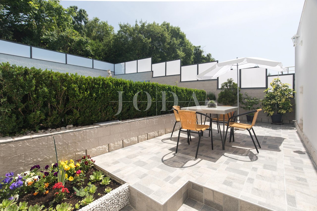 House For sale - PRIMORSKO-GORANSKA  CRIKVENICA 