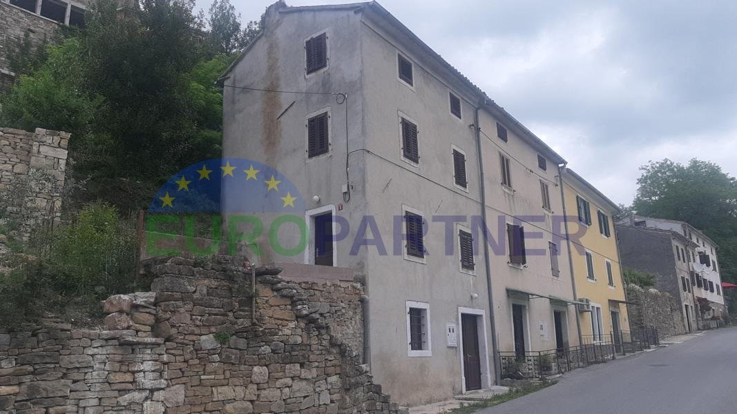 Kuća Na prodaju - ISTARSKA  MOTOVUN 