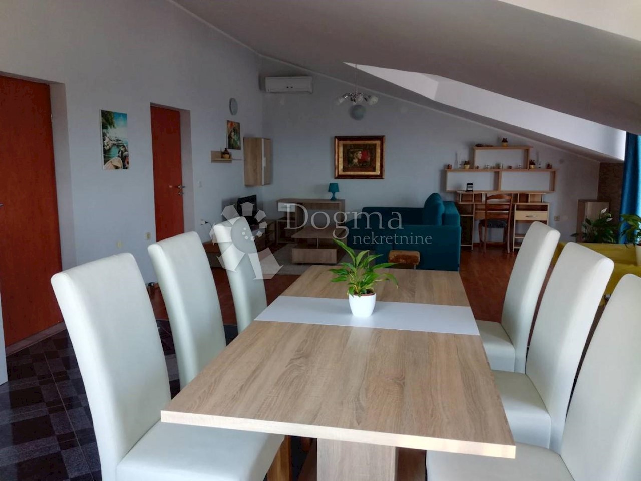 Apartmán K pronájmu - PRIMORSKO-GORANSKA  RIJEKA 