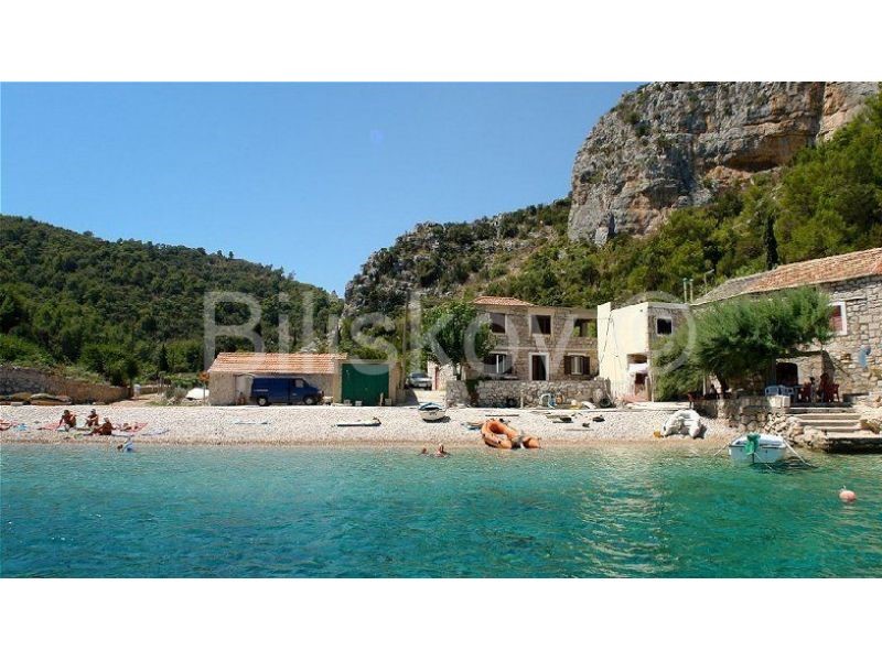 Land For sale - SPLITSKO-DALMATINSKA  HVAR 