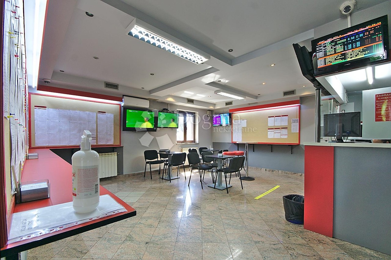 Commerciale In vendita - PRIMORSKO-GORANSKA  VIŠKOVO 