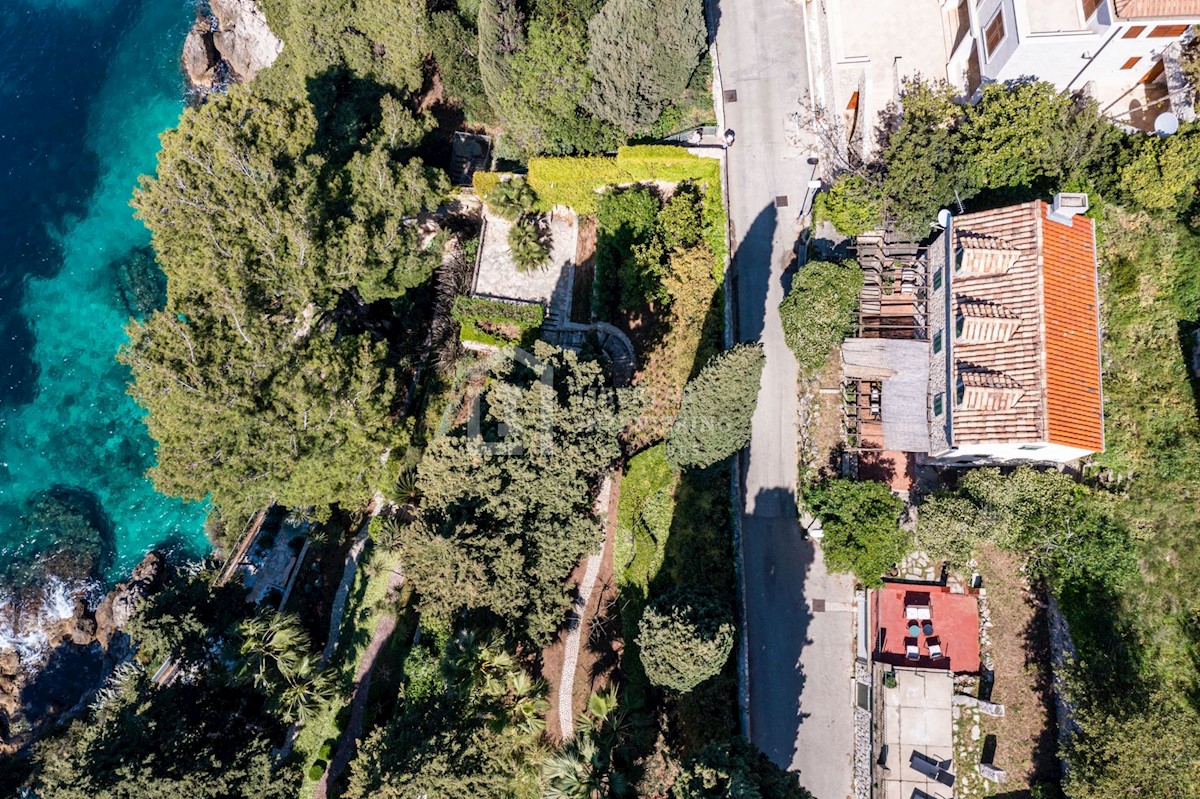 House For sale - DUBROVAČKO-NERETVANSKA  DUBROVNIK 