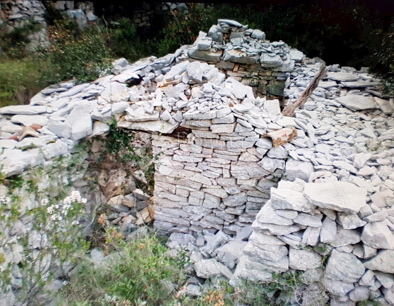 Grundstück Zu verkaufen - SPLITSKO-DALMATINSKA  VIS 