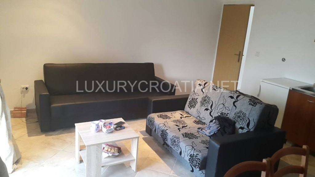 Casa In vendita - SPLITSKO-DALMATINSKA  ŠOLTA 