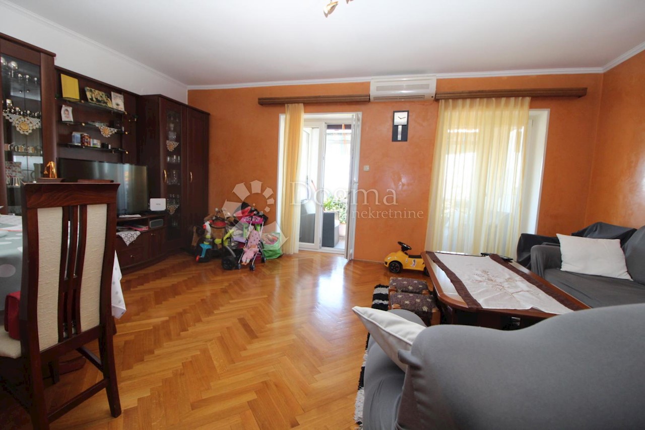 Apartmán Na predaj - PRIMORSKO-GORANSKA  RIJEKA 