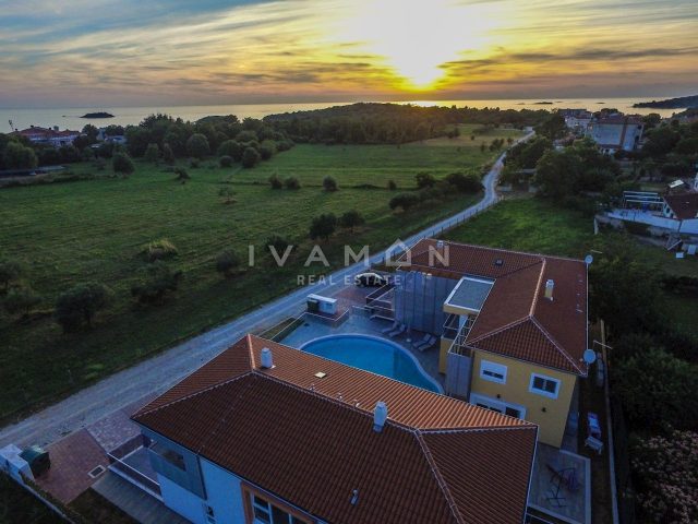 Dom na predaj 558 m² – Poreč