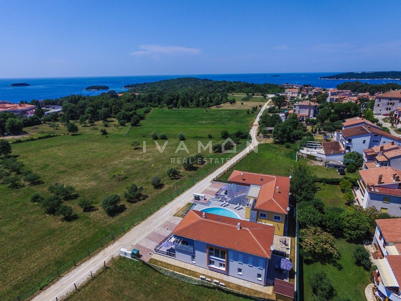 Casa In vendita - ISTARSKA  POREČ 