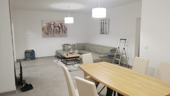 Appartamento da affittare 80 m² – Rubeši