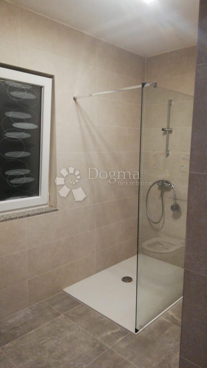Appartement À louer - PRIMORSKO-GORANSKA  Kastav