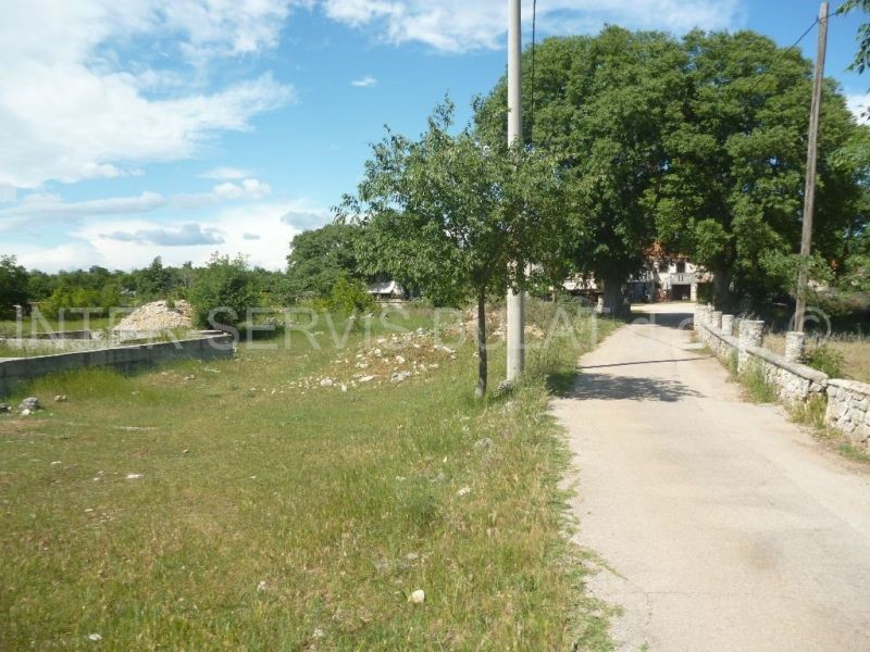 Pozemok Na predaj - ŠIBENSKO-KNINSKA  DRNIŠ 