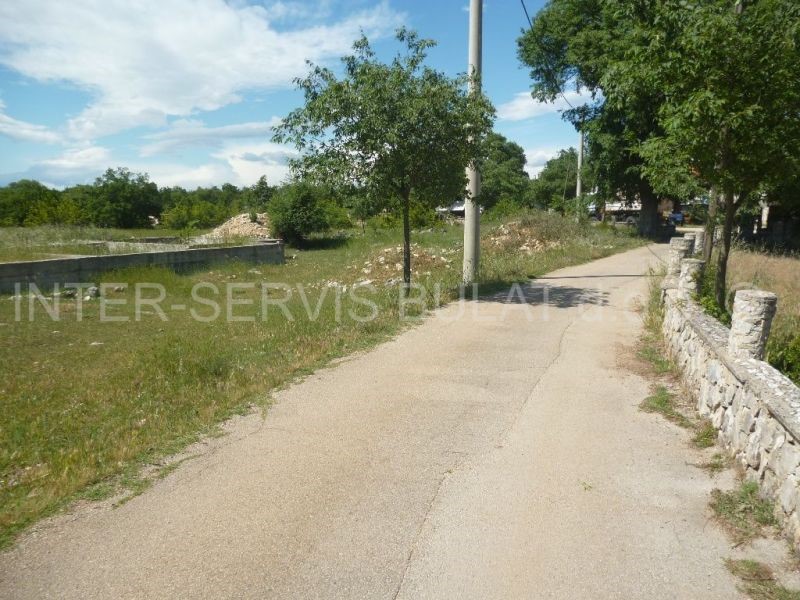 Parcela Naprodaj - ŠIBENSKO-KNINSKA  Drniš