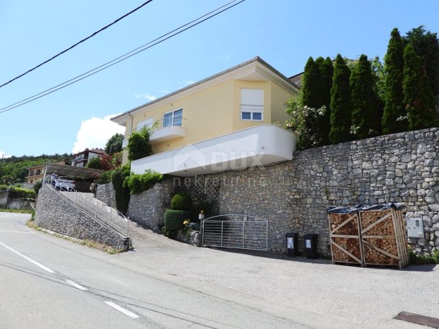 Casa in vendita 200 m² – Bregi