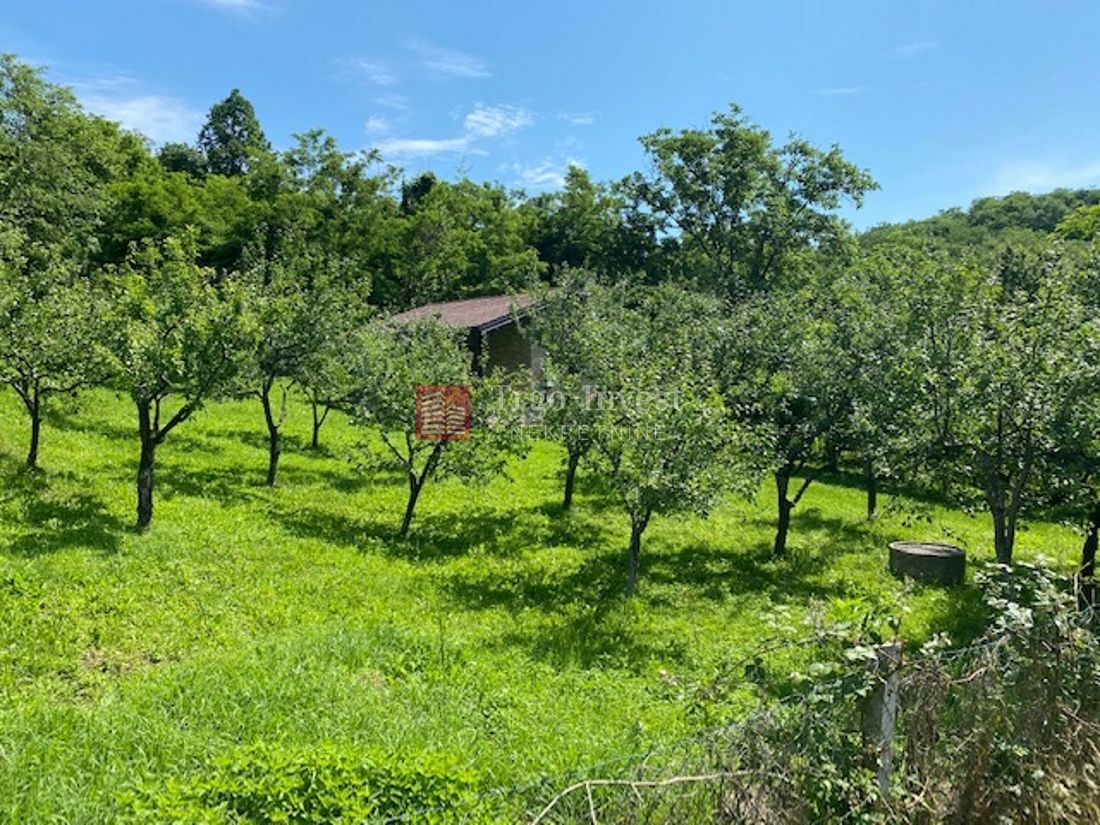 Dom Na predaj - BRODSKO-POSAVSKA  SLAVONSKI BROD 