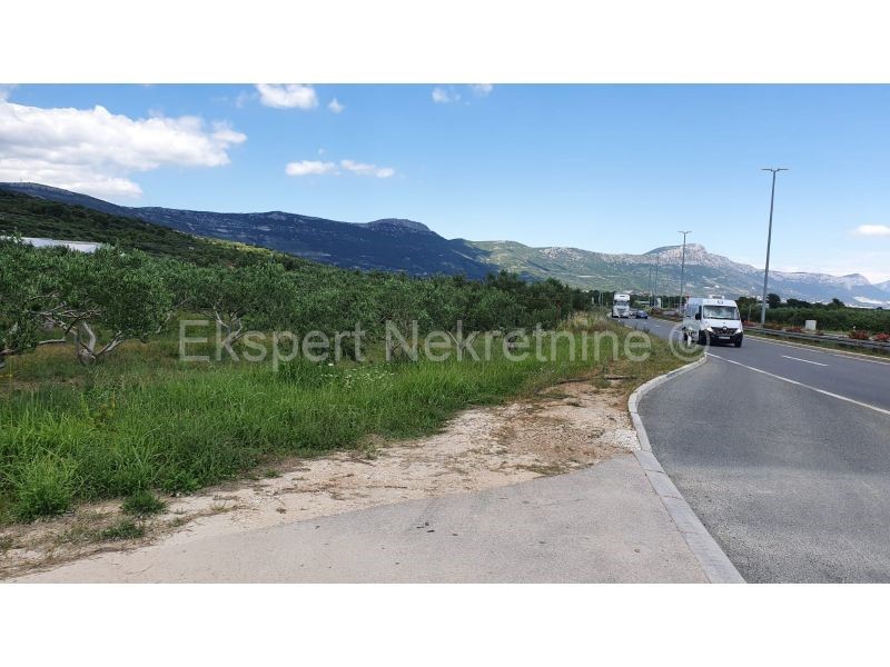 Land For sale - SPLITSKO-DALMATINSKA  KAŠTELA 