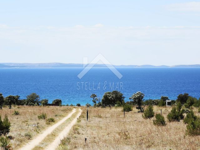 Land for sale 400 m² – Vir