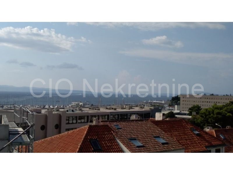 Apartment Zu verkaufen - SPLITSKO-DALMATINSKA  SPLIT 