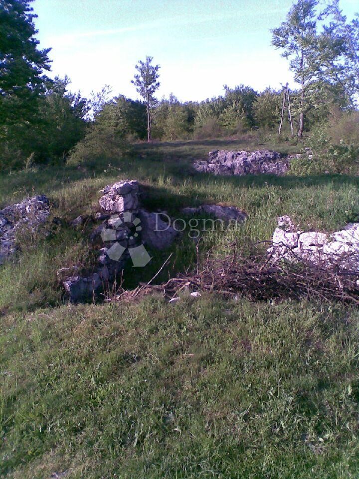 Terreno In vendita - LIČKO-SENJSKA  PLITVIČKA JEZERA 