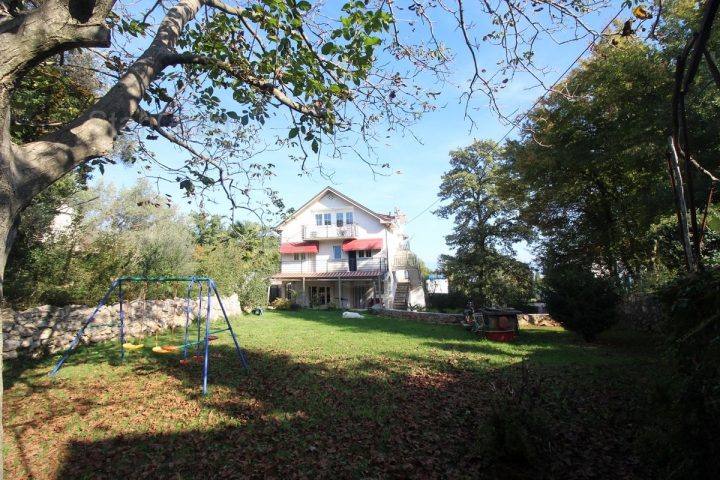 House for sale 300 m² – Vrbnik