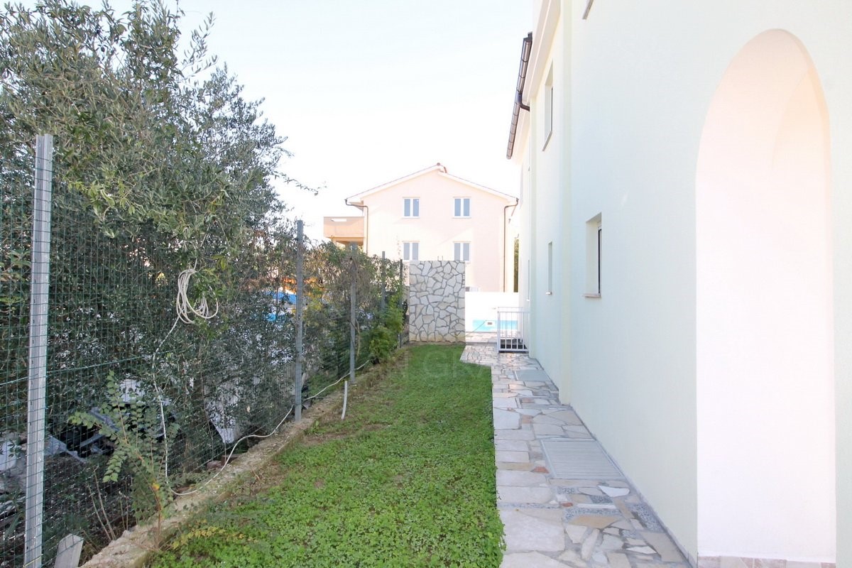 Kuća Na prodaju - PRIMORSKO-GORANSKA  KRK 