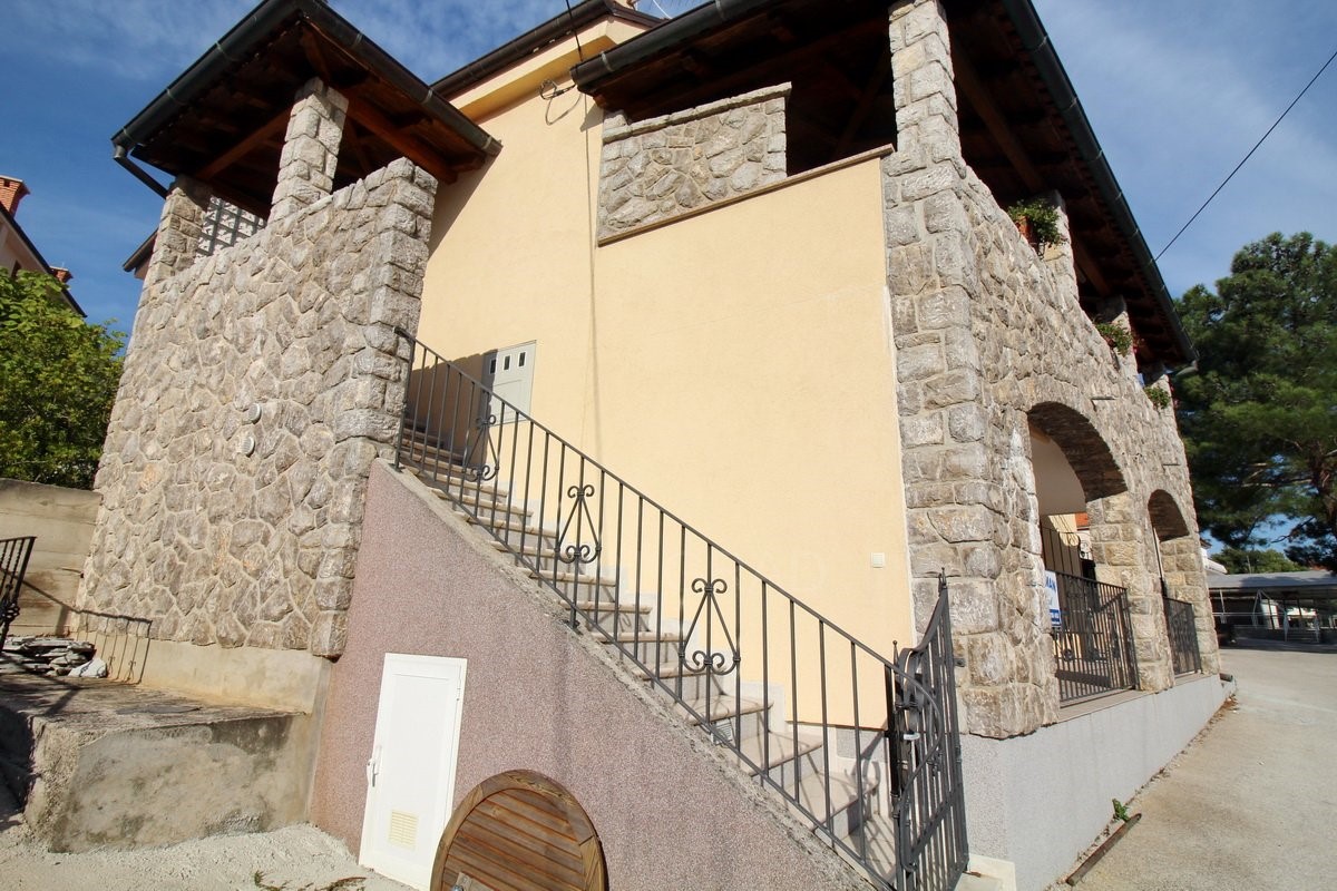 Haus Zu verkaufen - Primorsko-goranska Krk - foto 1/4
