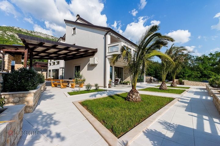 Maison à vendre 340 m² – Crikvenica