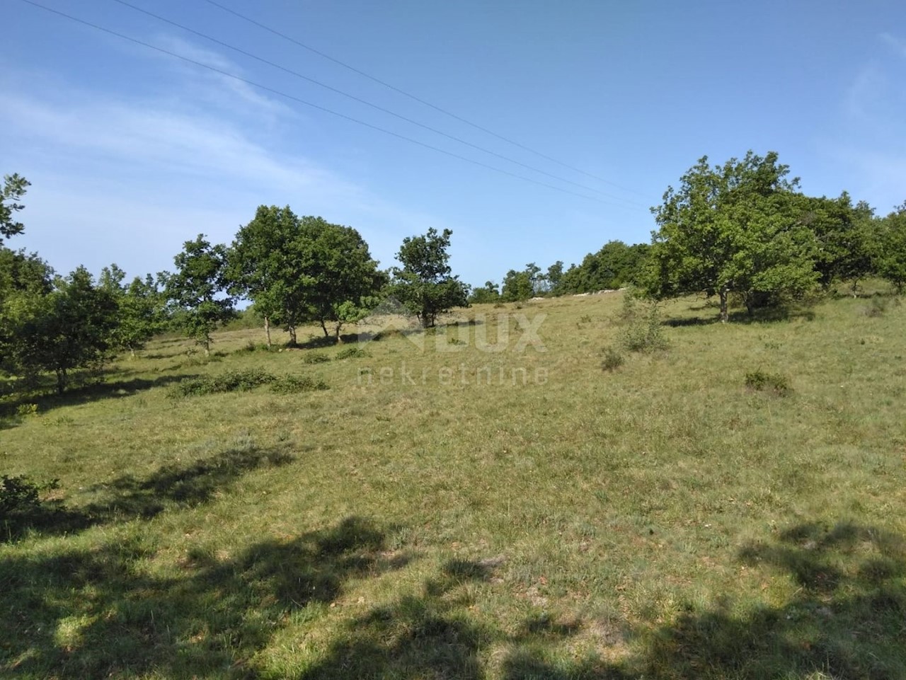 Land For sale - ISTARSKA  VIŠNJAN 