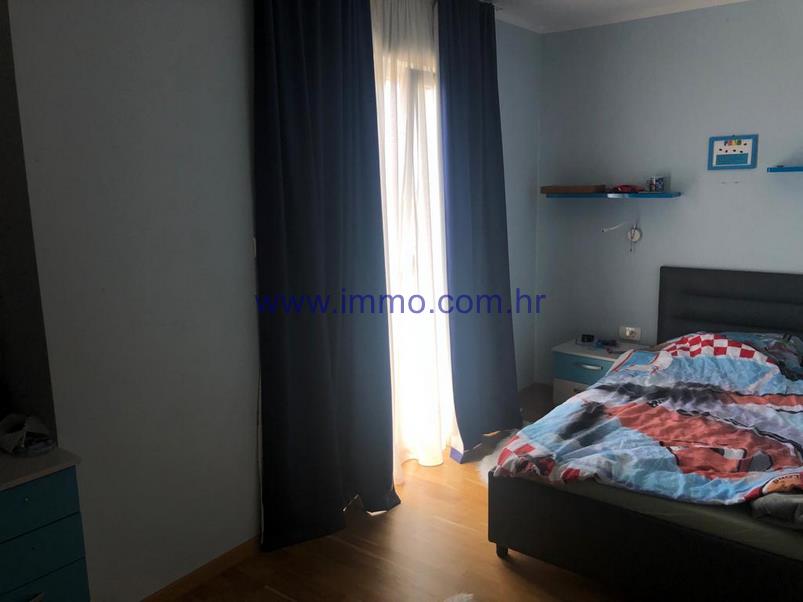 House For sale - ŠIBENSKO-KNINSKA  ŠIBENIK 