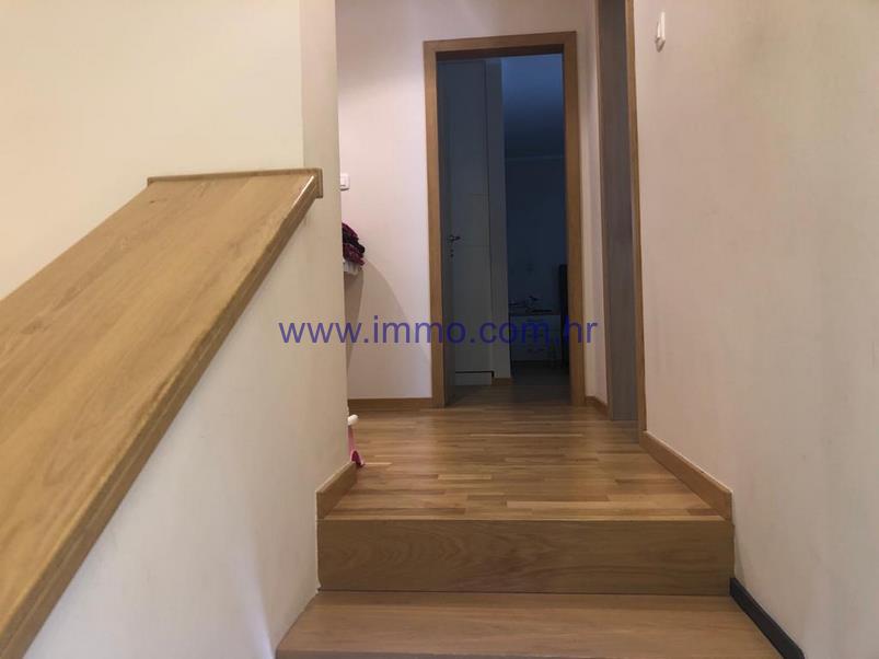 House For sale - ŠIBENSKO-KNINSKA  ŠIBENIK 