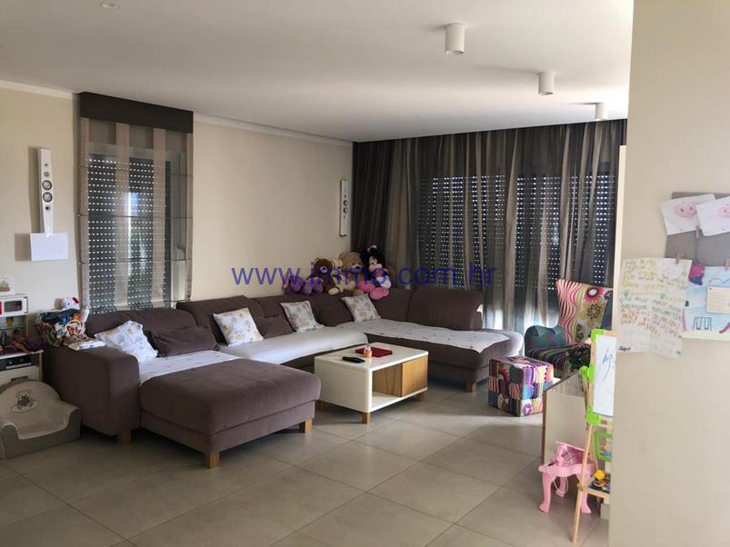 House For sale - ŠIBENSKO-KNINSKA  ŠIBENIK 