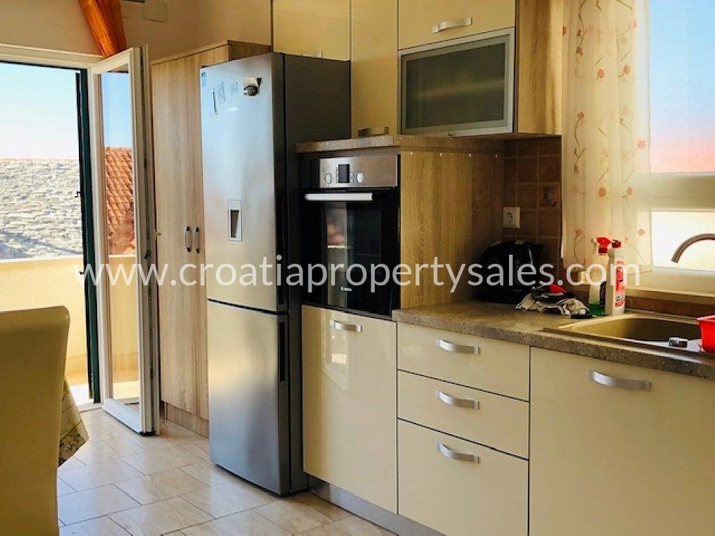 House For sale - SPLITSKO-DALMATINSKA  BRAČ 