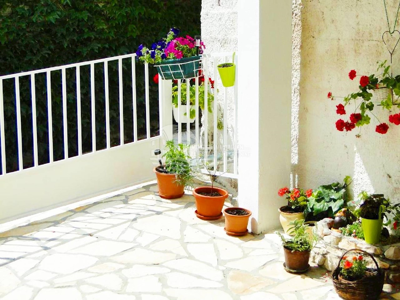 House For sale - ŠIBENSKO-KNINSKA  PRIMOŠTEN 