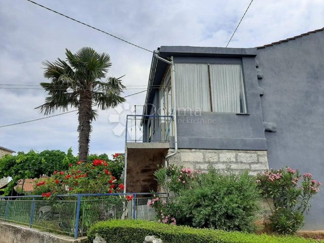 Hiša na predaj 270 m² – Svetvinčenat