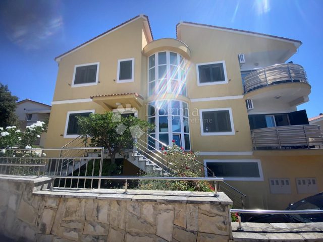 House for sale 350 m² – Pag