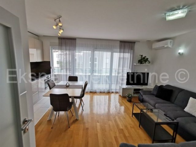 Flat for sale 77 m² – Podstrana