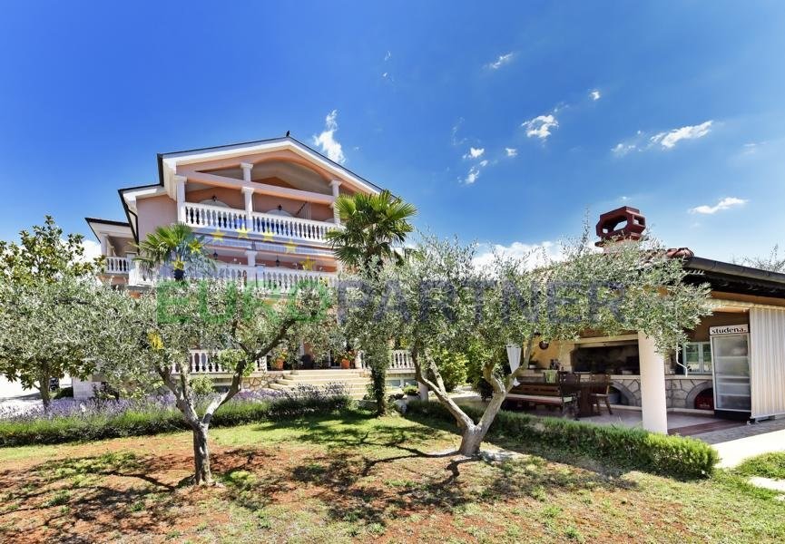 Casa In vendita - ISTARSKA  POREČ 
