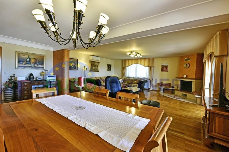 Casa In vendita - ISTARSKA  POREČ 