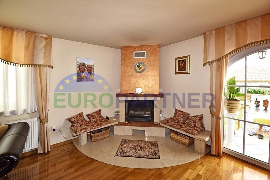 Casa In vendita - ISTARSKA  POREČ 