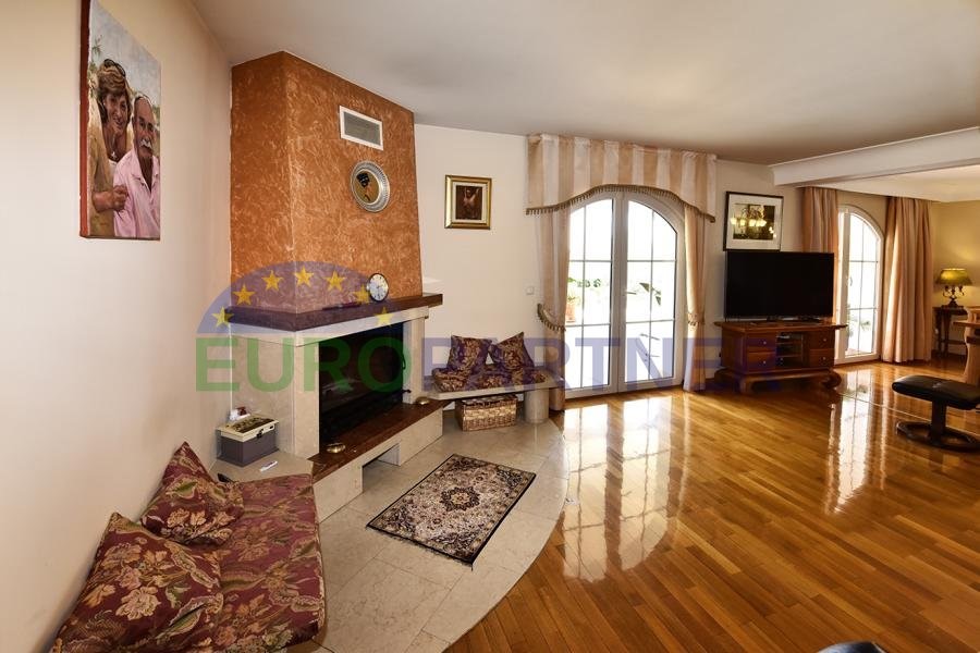 Casa In vendita - ISTARSKA  POREČ 