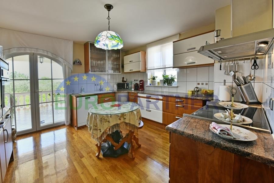 Casa In vendita - ISTARSKA  POREČ 