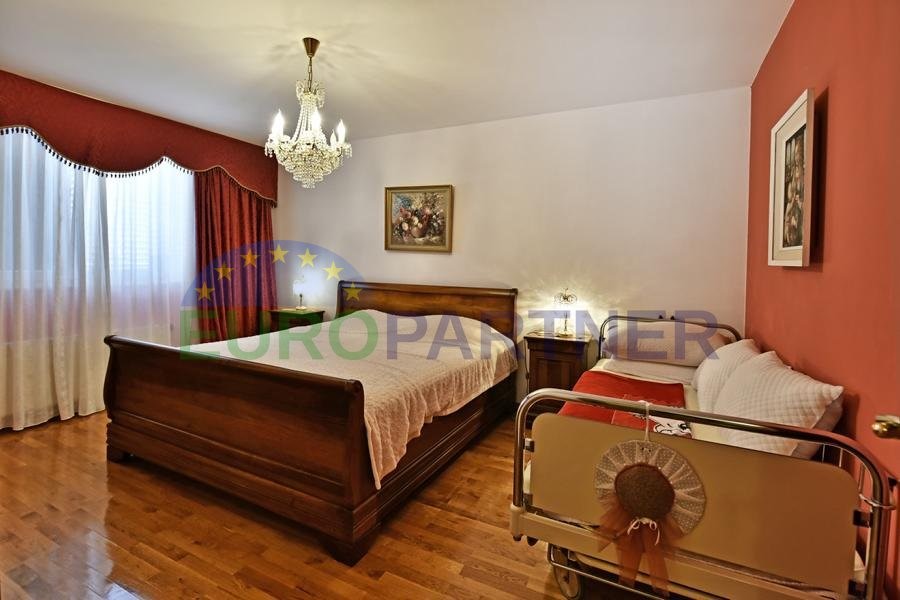 Casa In vendita - ISTARSKA  POREČ 