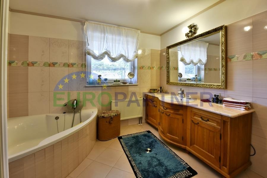 Casa In vendita - ISTARSKA  POREČ 