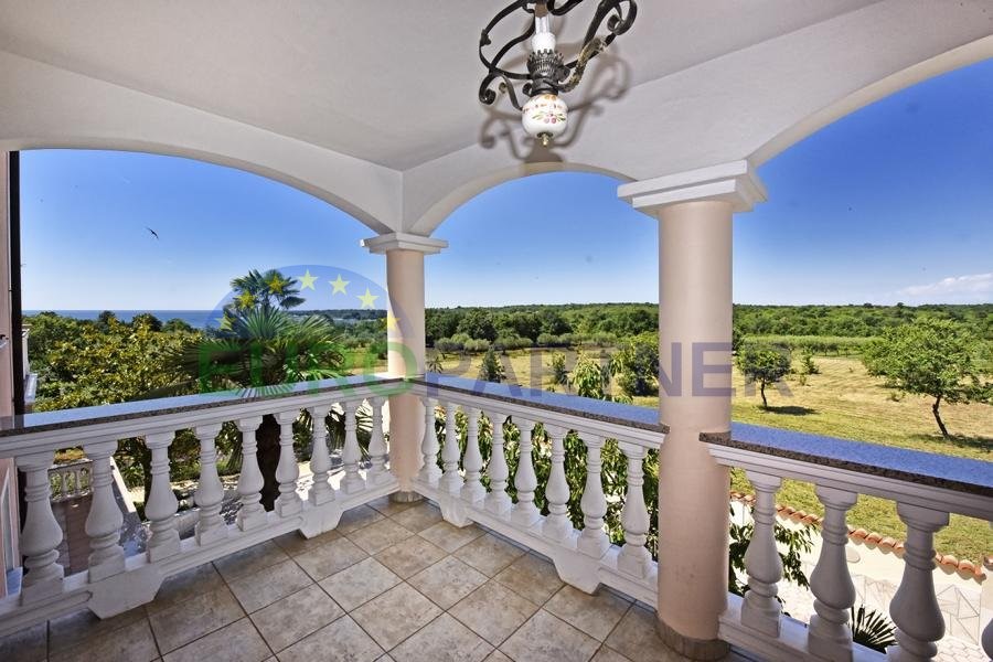 Casa In vendita - ISTARSKA  POREČ 