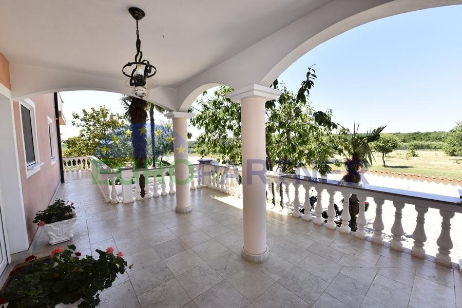 Casa In vendita - ISTARSKA  POREČ 