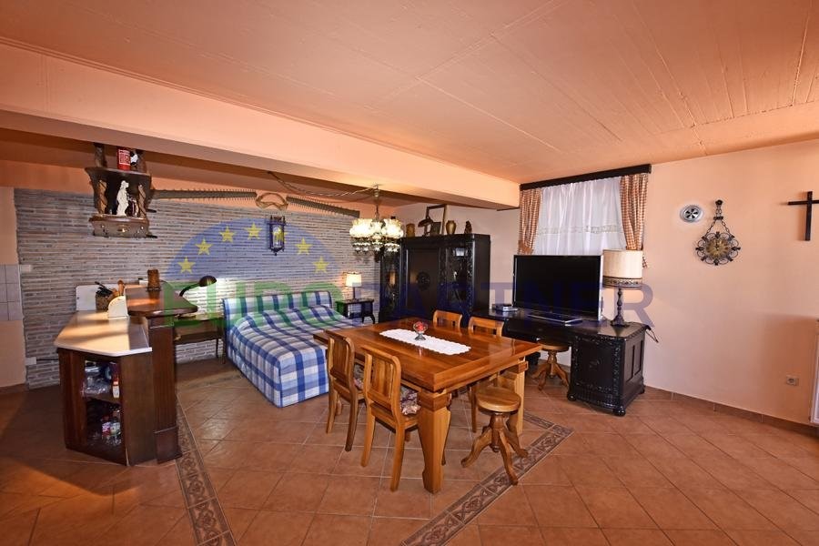 Casa In vendita - ISTARSKA  POREČ 